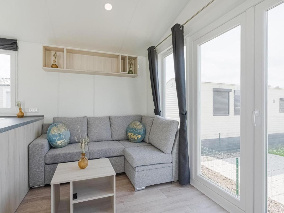 Le Boucanier - Omheinde Stacaravan Aan Zee Middelkerke Kültér fotó